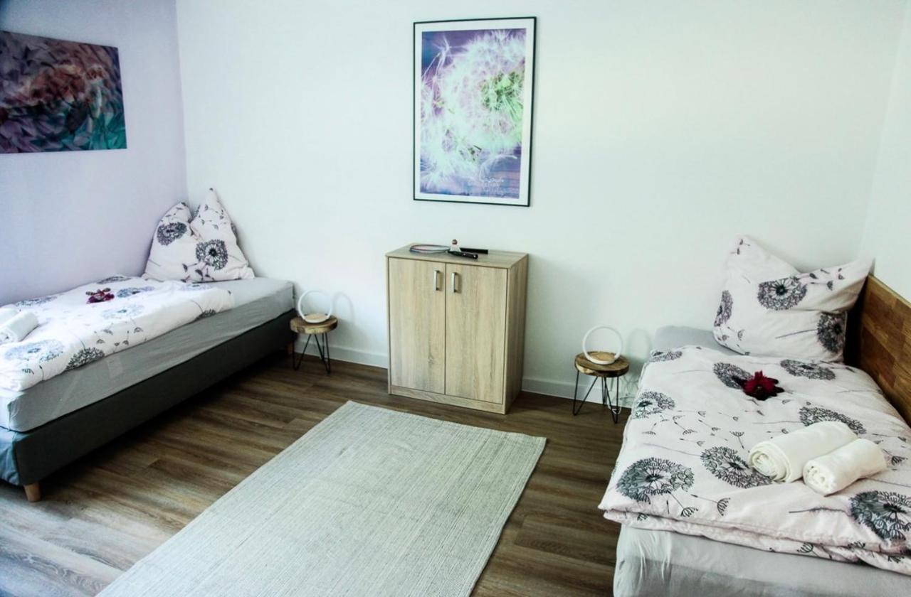 Ferienwohnung Familienglueck ทุทซิง ภายนอก รูปภาพ